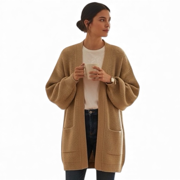 Wilfred Sweaters - Aritzia Wilfred Free Unwind Oversized Merino Wool Cardigan Camel Tan XS Holiday